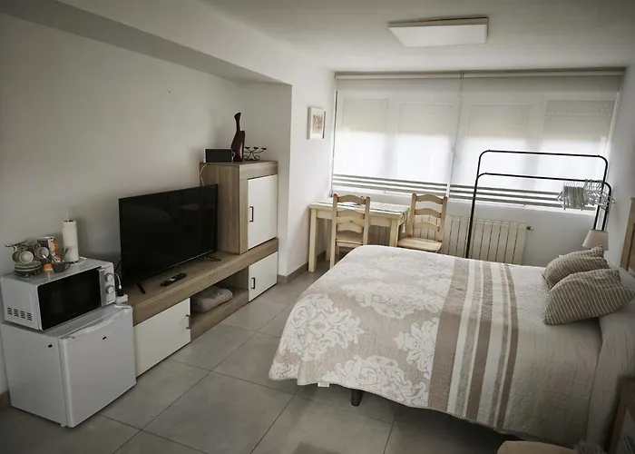 Privada Con Terraza Y Parking